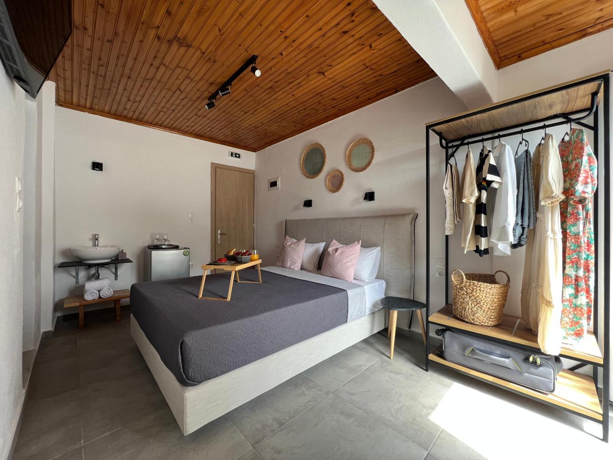 Apartment Australia Skiathos Town