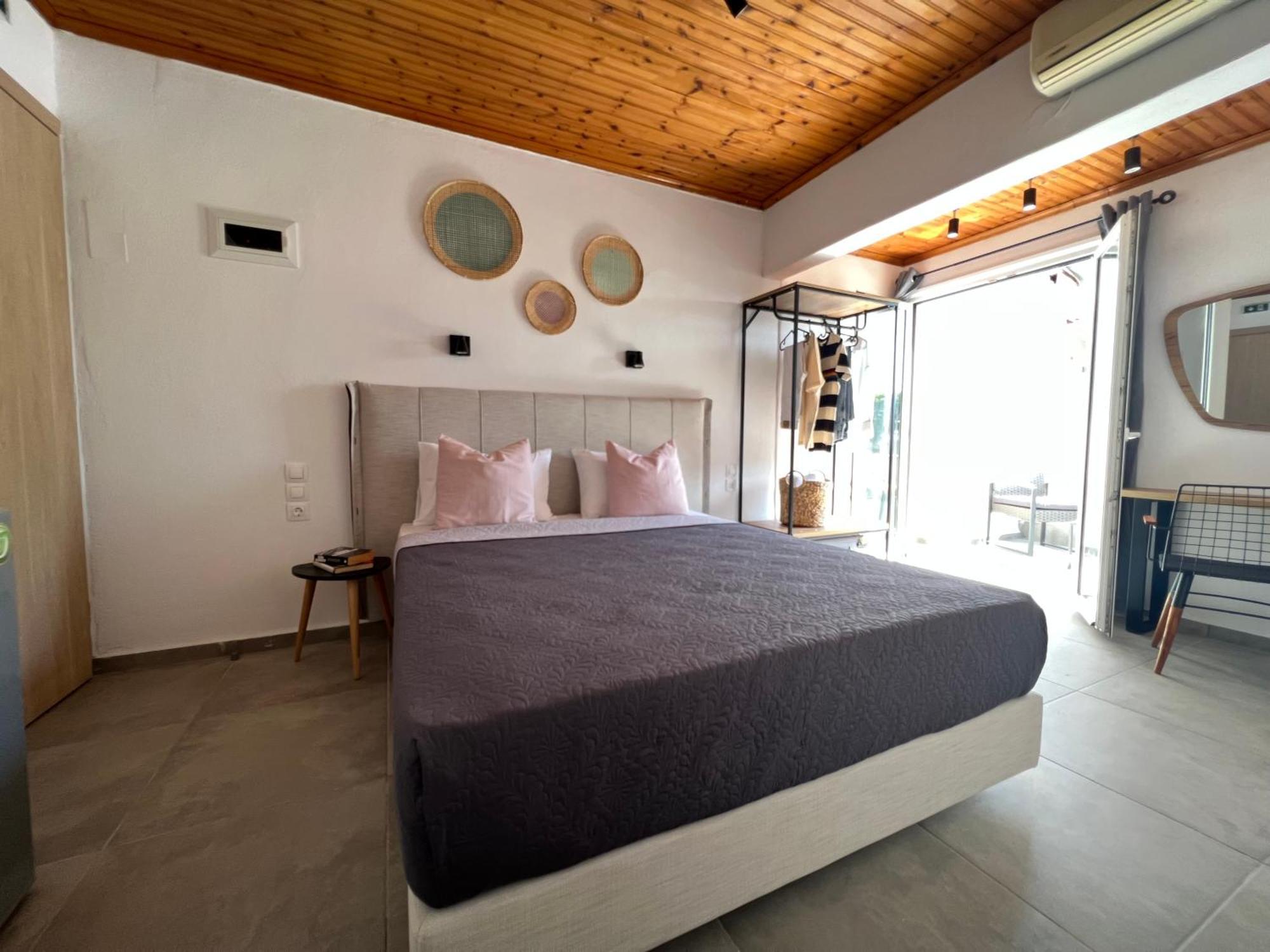 Apartment Australia Skiathos Town