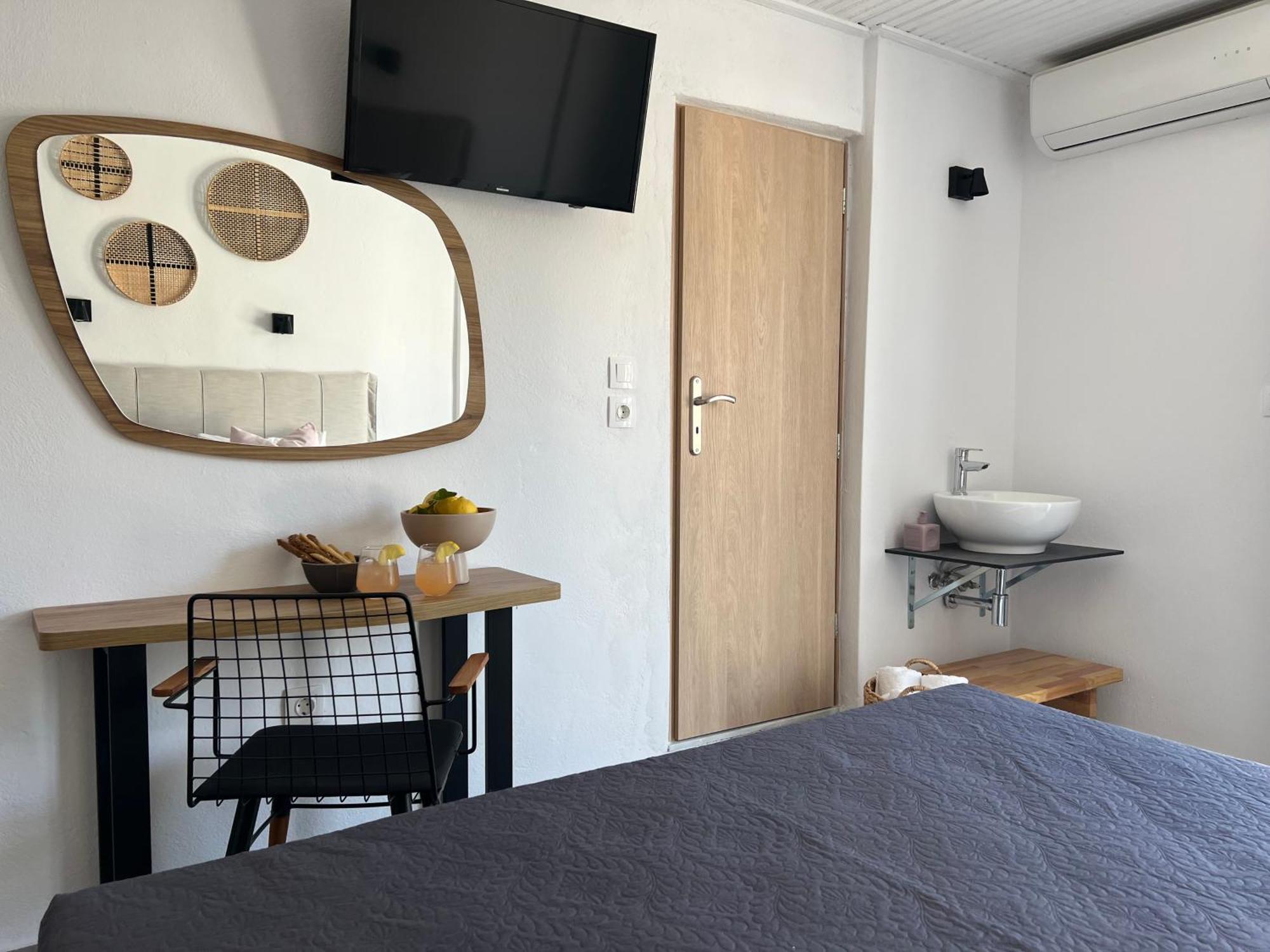 Australia Apartment Skiathos Town